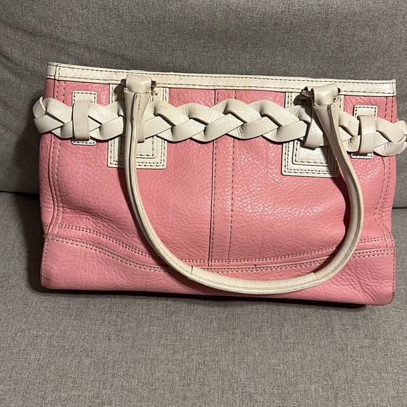 Coach 1941 pink and white leather purse - Picture 2 of 6